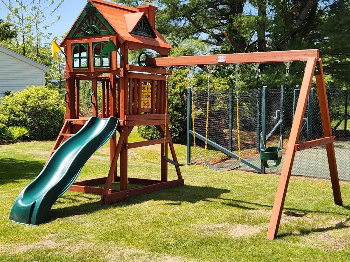 Windrifter Resort Wolfeboro Eksteriør bilde