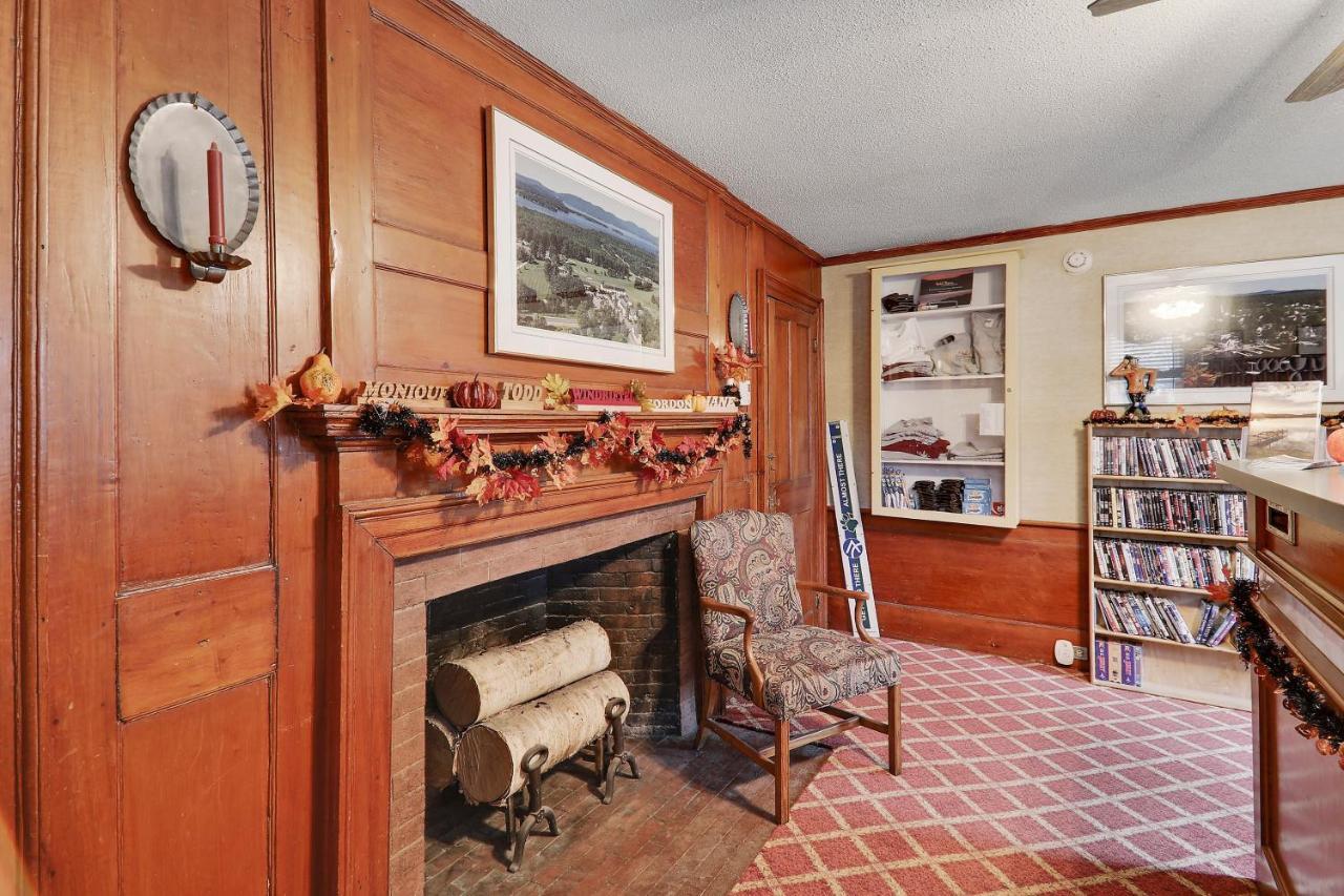 Windrifter Resort Wolfeboro Eksteriør bilde